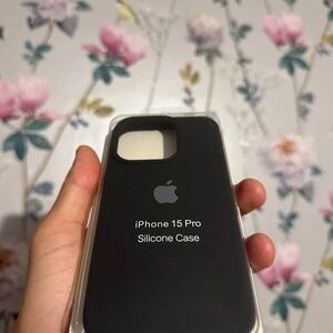 Apple iPhone 15 Pro Midnight Silicone Case